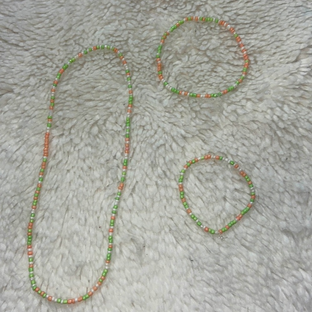 Handmade bracelet set of anklet, necklace, and bracelet